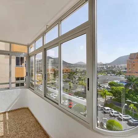 Cozy In Center Of Cristianos Ocean And Mountain View *